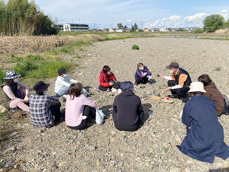 2022年4月16日　JGNイベント『あなたの石を見つけよう！～多摩川で石探し～』講師：JGN理事 髙﨑 康隆氏を終えて