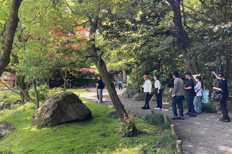 グッド！モーニング「GOOD！いちおし」にて都心のオアシス「清澄庭園」をご案内いたしました！JGN理事・石組師 髙﨑 康隆氏　2025年5月13日に行われた収録の様子