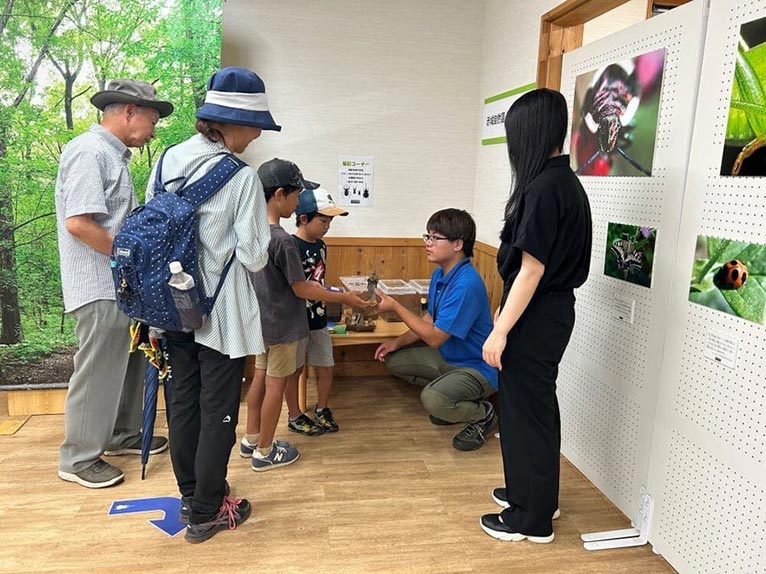 赤城自然園期間限定イベントFJネクスト × 赤城自然園　夏休みカブトムシ・クワガタムシ展 2026【無料】【撮影コーナー】【カブトムシ・クワガタムシ展示コーナー】【学び・展示コーナー】